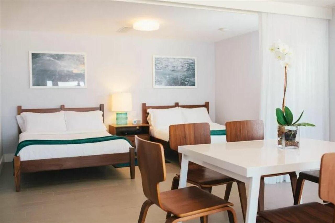 Tides Inn Hotel لوديرديل باي ذا سي المظهر الخارجي الصورة